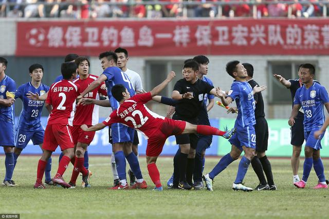 丝袜麻麻被肉干高h潮文不断