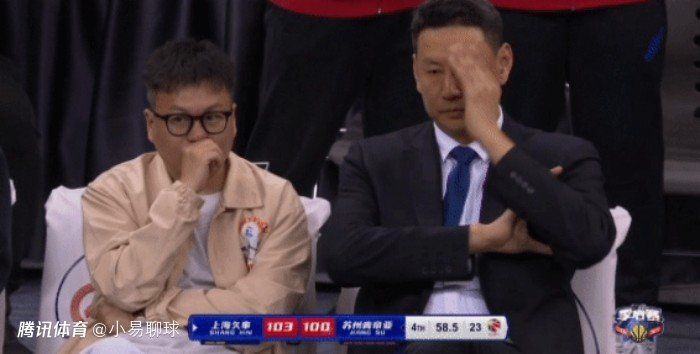 无尽裸体女同动漫