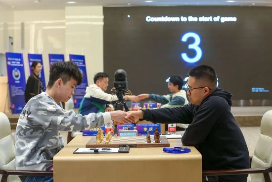 和丈夫介绍的男人的一夜