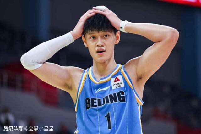 诱人的乳峰奶水hd