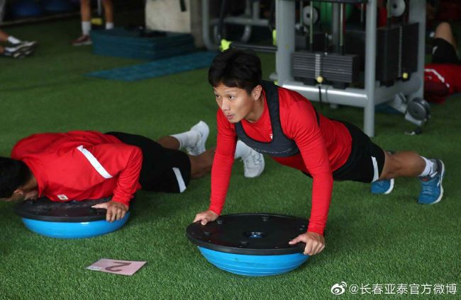 沈阳舞蹈学院张凤莲